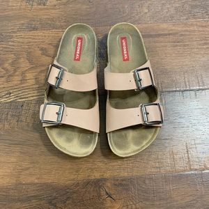 Unionbay sandals